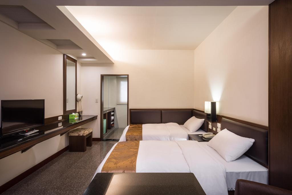 Twinstar Hotel Taichung Exterior foto