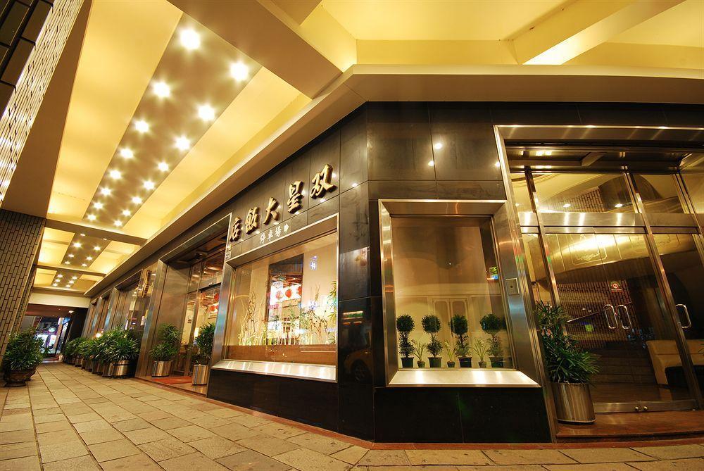 Twinstar Hotel Taichung Exterior foto