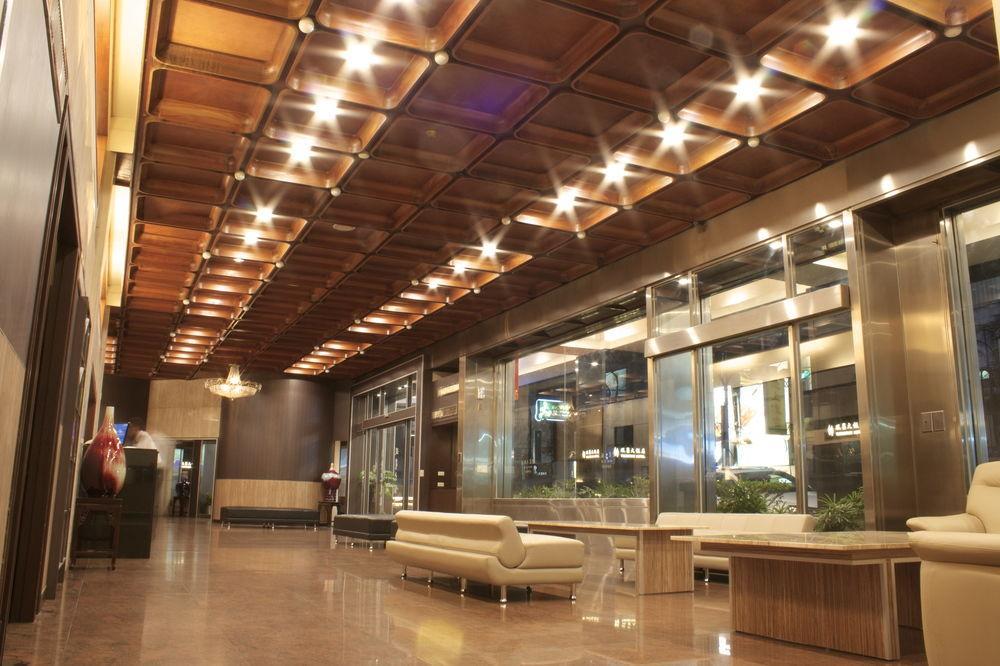 Twinstar Hotel Taichung Exterior foto