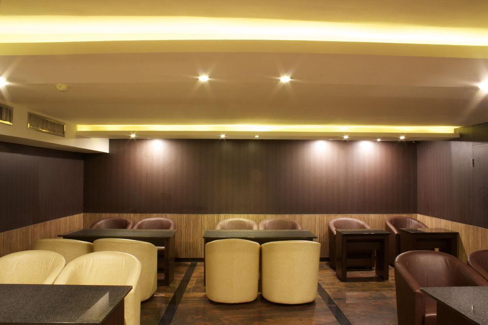 Twinstar Hotel Taichung Exterior foto
